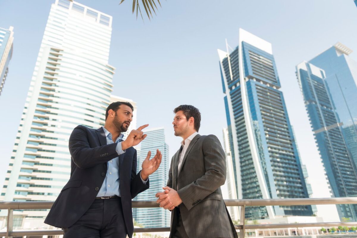 How to start a business in Dubai as a foreigner?